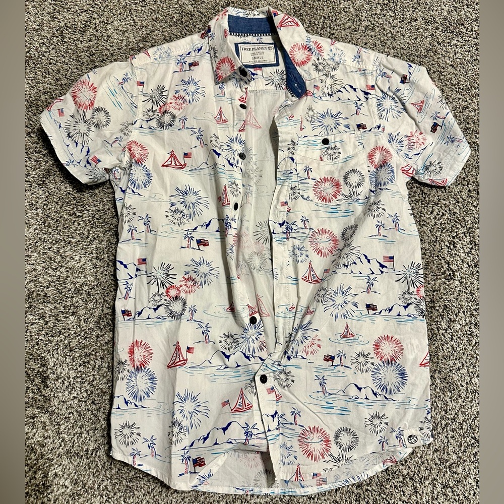 Small “Free Planet” Fourth of July Dress/Causal going out Tshirt
